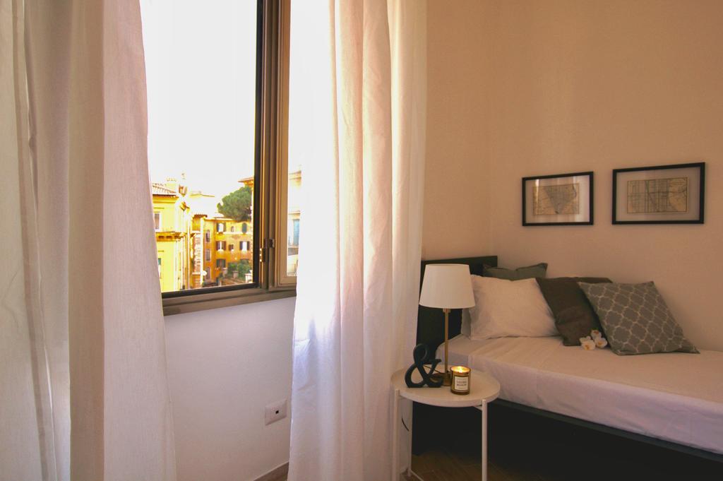 Ostia Holiday Domus In Laterano Ρώμη Εξωτερικό φωτογραφία
